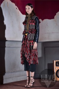 08-03-pre-fall-2015-trends-frayed-tweed-dsquared2