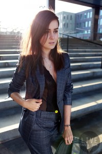 street-style-women-suiting-11
