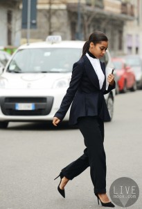 street-style-women-suiting-17