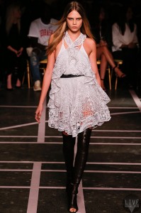acting-the-part-cara-delevingnes-20-most-memorable-catwalk-turns_0010_givenchy-spring-2015