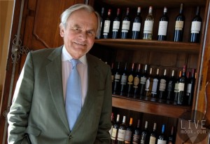 法国酒业翘楚贝尔纳·马格雷先生（Mr Bernard Magrez）