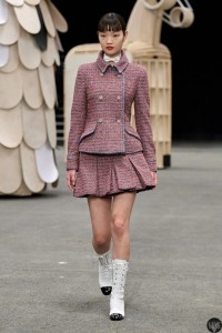 00009-chanel-spring-2023-couture-gorunway-scaled.webp