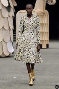 00037-chanel-spring-2023-couture-gorunway-scaled.webp